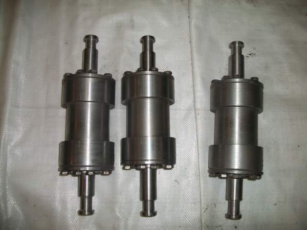 1080.02.07 Втулка 1080.02.13 Палец 1080.02.18 Штифт 1080.02.20 Шайба 1080.02.21 Палец 1080.02.22 Палец 1080.02.24 Шайба 1080.02.101 СБ Рычаг засова 1080.02.107-1 СБ Засов днища 1080.02.108-1 СБ Засов днища 1080.02.106 Звено 1080.02.110 Валик 1080.02.