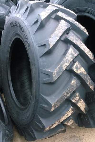 15.5/80-24 R-4 QH602 SUPERGUIDER