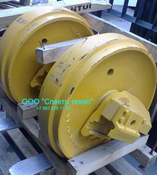 16Y-40-03000 направляющее колесо SD16 SHANTUI