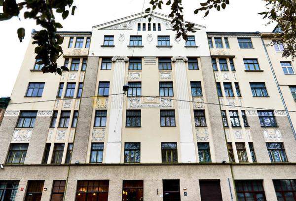 3-комнатная квартира в Латвии, г. Рига