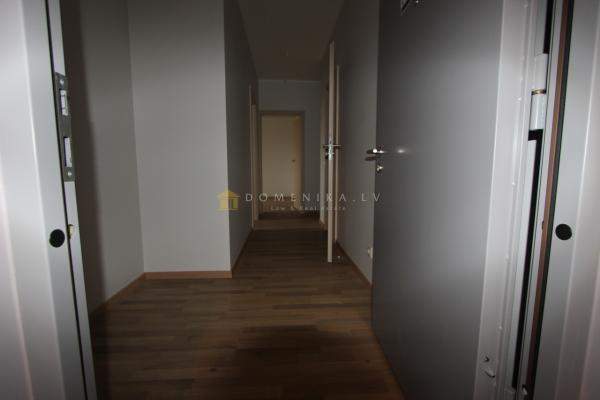 3-комнатная квартира в Латвии, г. Рига