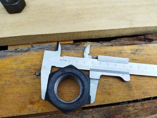 30230 гайка М30х2 кл.пр.8