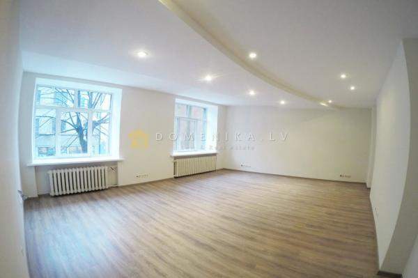 4-комнатная квартира в Латвии, г. Рига