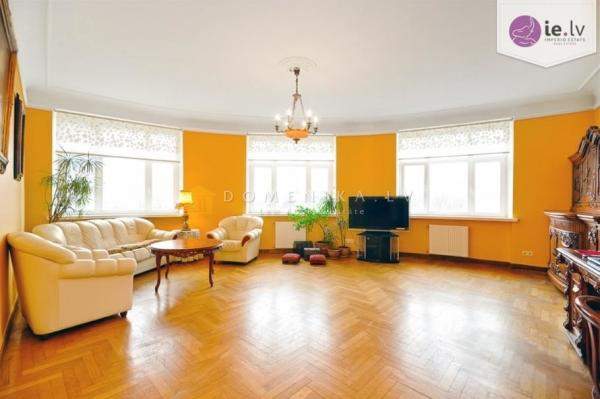 4-комнатная квартира в Латвии, г. Рига