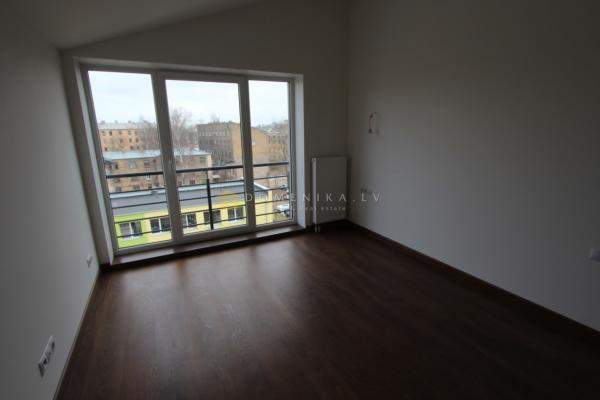 4-комнатная квартира в Латвии, г. Рига