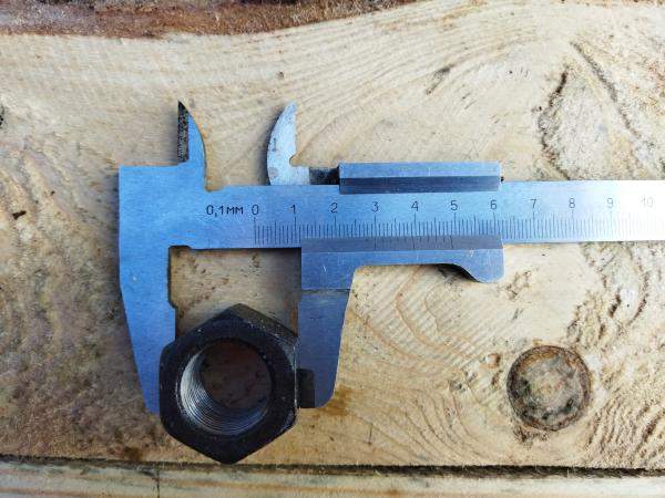 700-30-2415 гайка М20х1,5