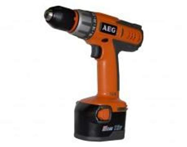 Аккумуляторная дрель AEG BS 12 NiCd