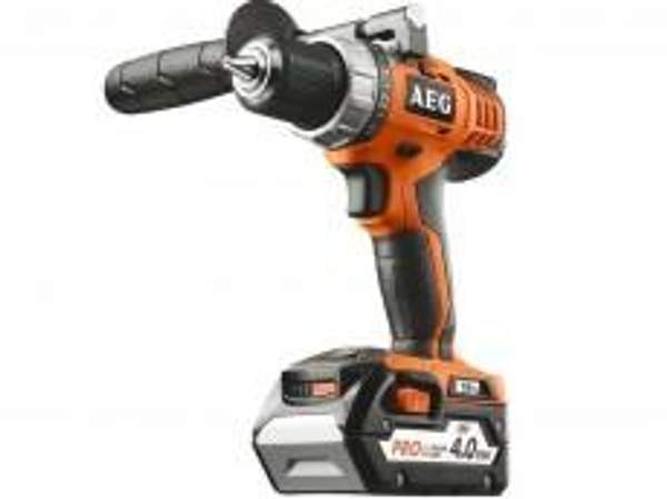 Аккумуляторная дрель - шуруповерт AEG BS 18C Li-402C