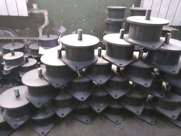 Амортизатор подушка для катков БОМАГ