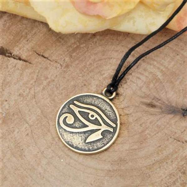 Амулет Святое Око Гора