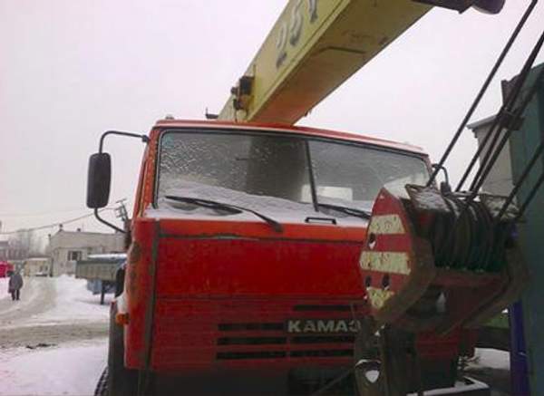 Аренда авто крана 16т (18м), 25т (21м) и крана монтажного на гусеничном ходу г/п: 25т, вес: 45т