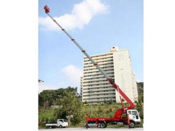Аренда автовышки 40-45 метров HORYONG SKY 450SF, Услуги автовышки 40-45 метров