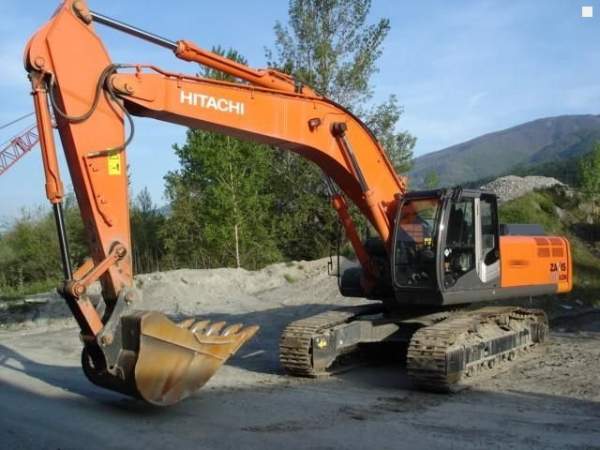 Аренда экскаватора Hitachi вес 30 тонн в СПб