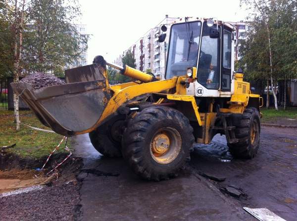 Аренда фронтального погрузчика в СПб