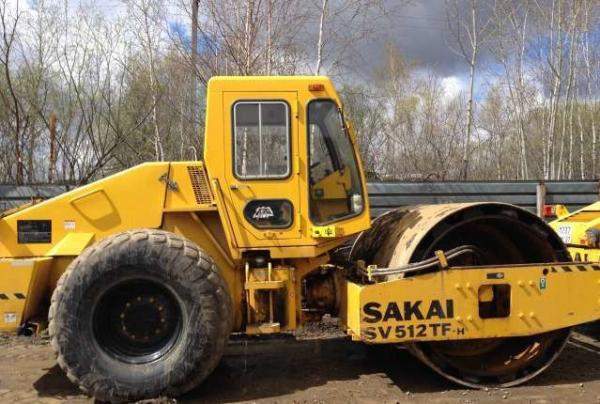 Аренда катка SAKAI SV512TF-H