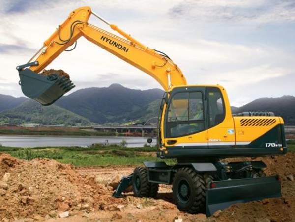 Аренда колёсного экскаватора Hyundai r-170. Екатеринбург и область