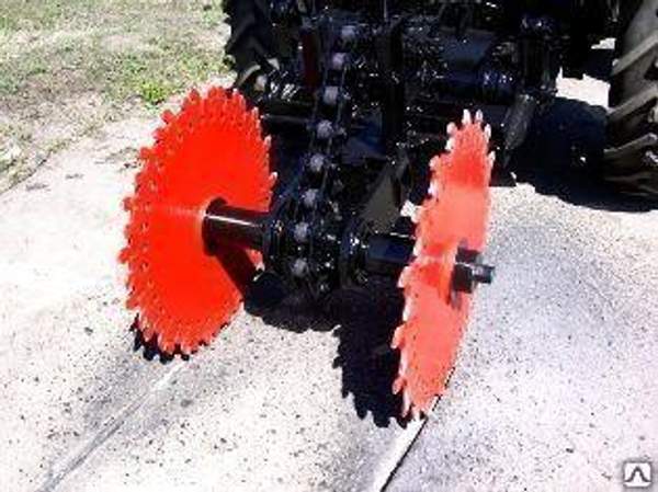 Асфальторез Амкодор в аренду