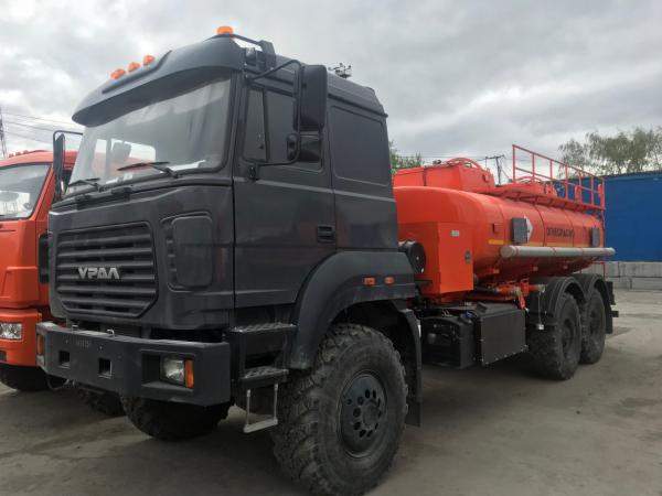 АТЗ-7,5 Урал 5557