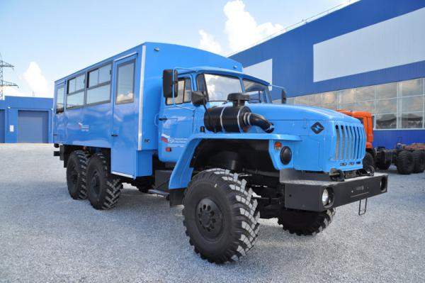 Автобус вахтовый Урал 3255-0013-61Е5-28