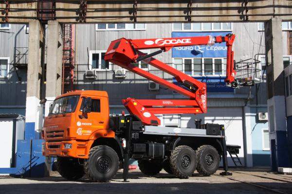 Автогидроподъёмник Чайка-Socage DAJ332 на базе КАМАЗ-43118