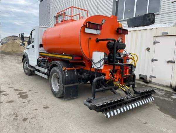 Автогудронатор УСМ ОГ4С на базе шасси ГАЗон NEXT (система точного дозирования, автоматическая горелка)