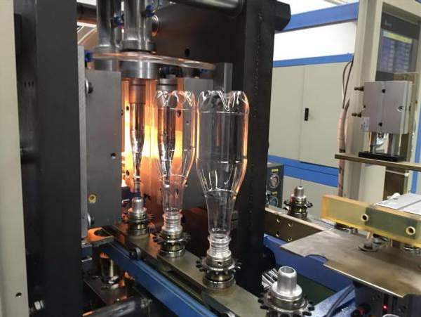 Автомат выдува ПЭТ тары, 2 гнезда, ручная подача преформы