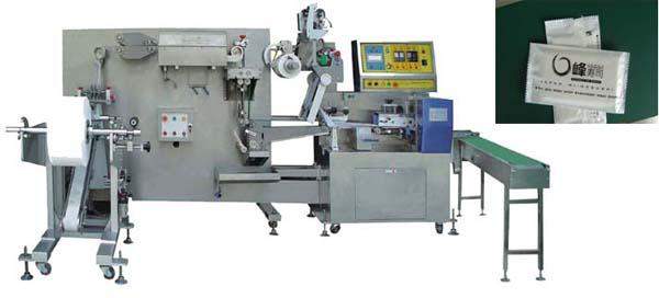 Автоматическая машина для производства влажных салфеток по одному листу RF-640