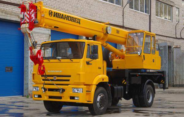 Автомобильный кран КС-35714К-3 г/п 16 тонн