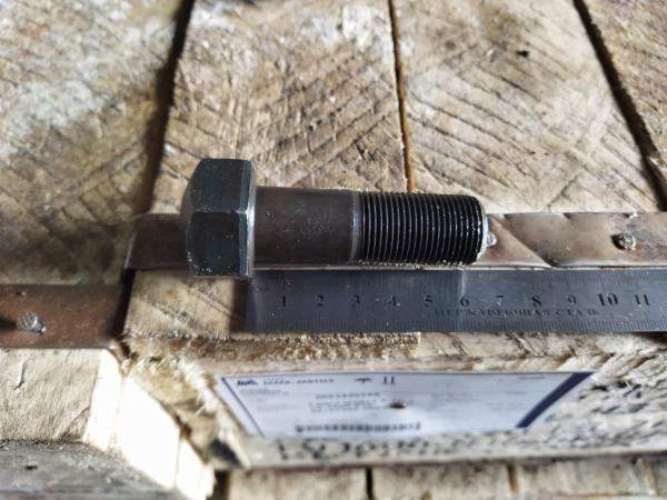 Башмачный болт М20х1,5х62 ММК кл.пр.10.9