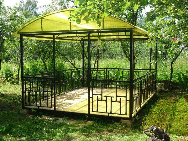 Беседка садовая металлическая