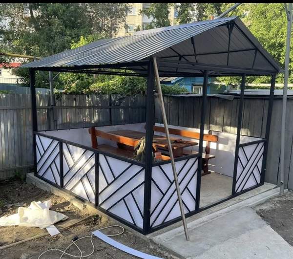 Беседка Винтаж в Кирсанове.