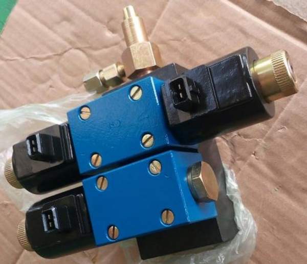 Блок управления 75474-8606410