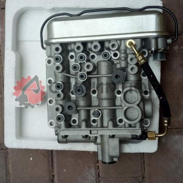 Блок управления гидравлический (Клапан регулирующий) 4644159347 для КПП ZF/WG180/4-6WG200