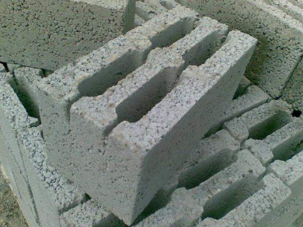 Блоки мелкоштучные керамзитобетонные четырёхкамерные КБС-30 40х20х20