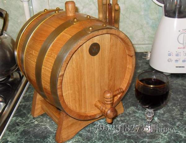 Бочка дубовая на 5 литров для вина и коньяка