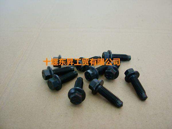 Болт поддона масляного DONG FENG 3907860