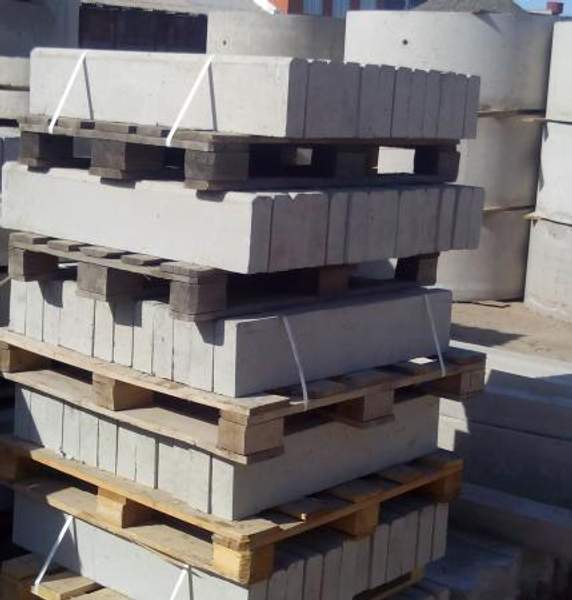 Бордюр тротуарный (поребрик) БР 100-20-8