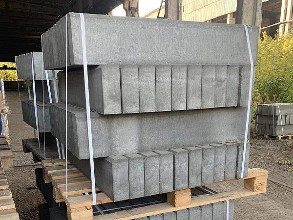 Бортовой камень БР100.20.8