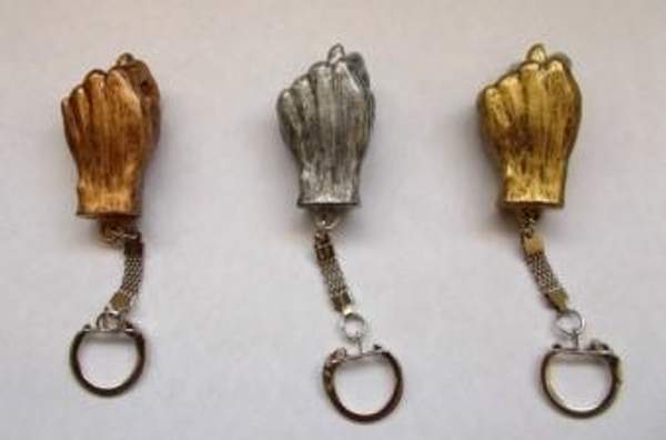 Брелок "Фига" арт. 100Б01