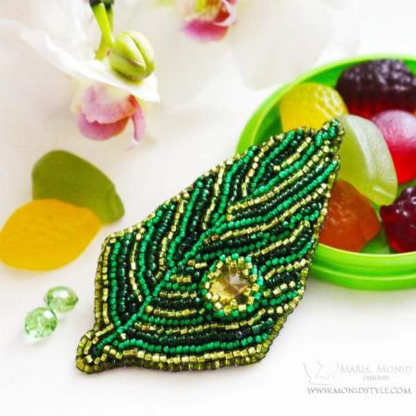 Брошка "Зеленый лист" ручной работы от Maria Monid