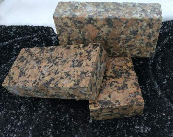 Брусчатка гранитная 200*100*30 термо Южно- Султаевская