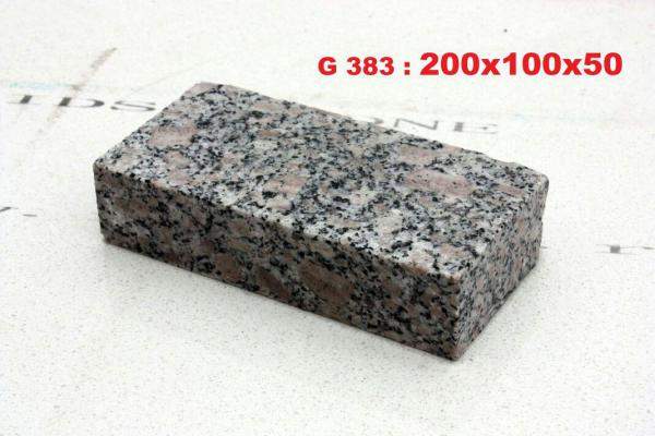 Брусчатка гранитная 200х100х50 термо Перл Флауэр.