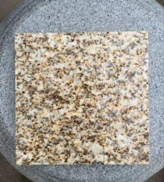 Брусчатка гранитная 300х300х30 верх термообработка