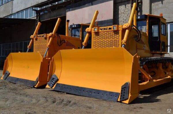 Бульдозер Б10МЧ Серийный Двигатель ЯМЗ-238 5 катков 5350х3340х3180 мм