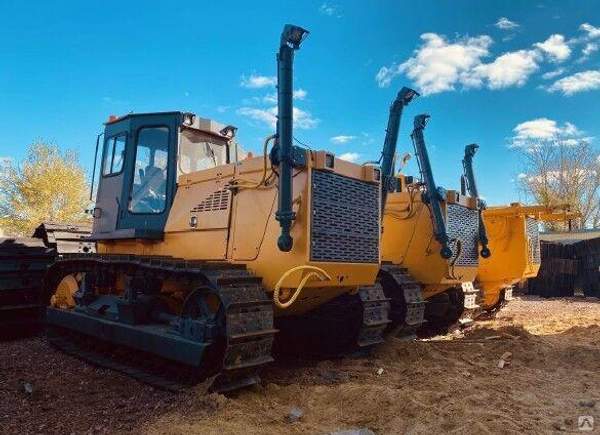 Бульдозер Б10МЧ (ЯМЗ-238) 6 катков 5350х3340х3180 мм