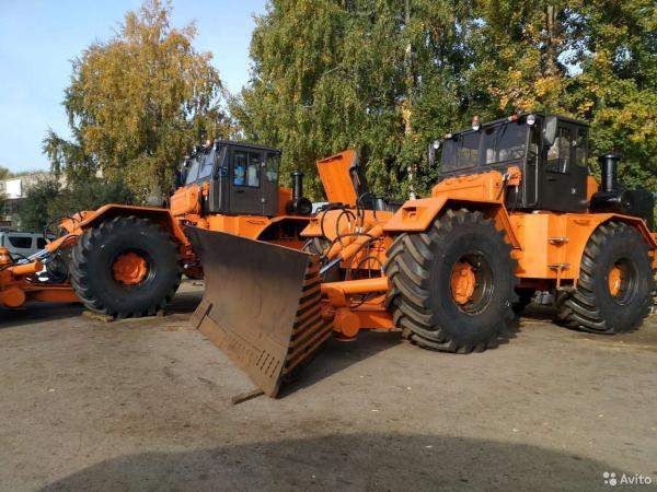Бульдозер Кировец К-703, дм15
