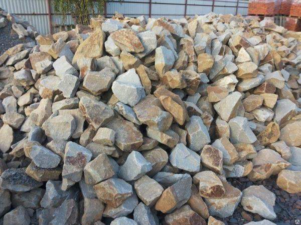 Бутовый камень фр. 70-150 мм с доставкой на самосвалах по 10м3 в спб и ло