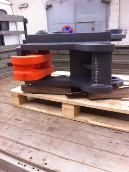 Быстросъёмное устройство на R210LC-7