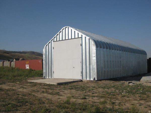 Быстровозводимый бескаркасный ангар