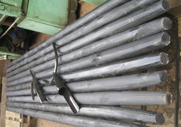 Черенок-древко для опорного инструмента багра рогача ДИН-46-3КП